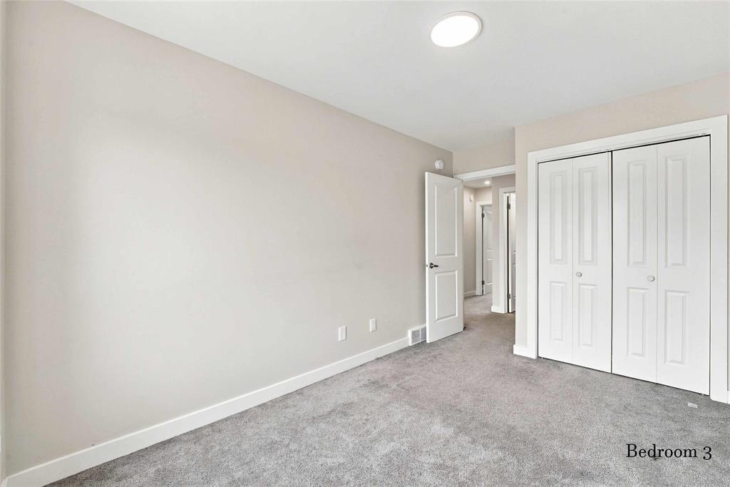 33 Lynx Street Property Photo 23