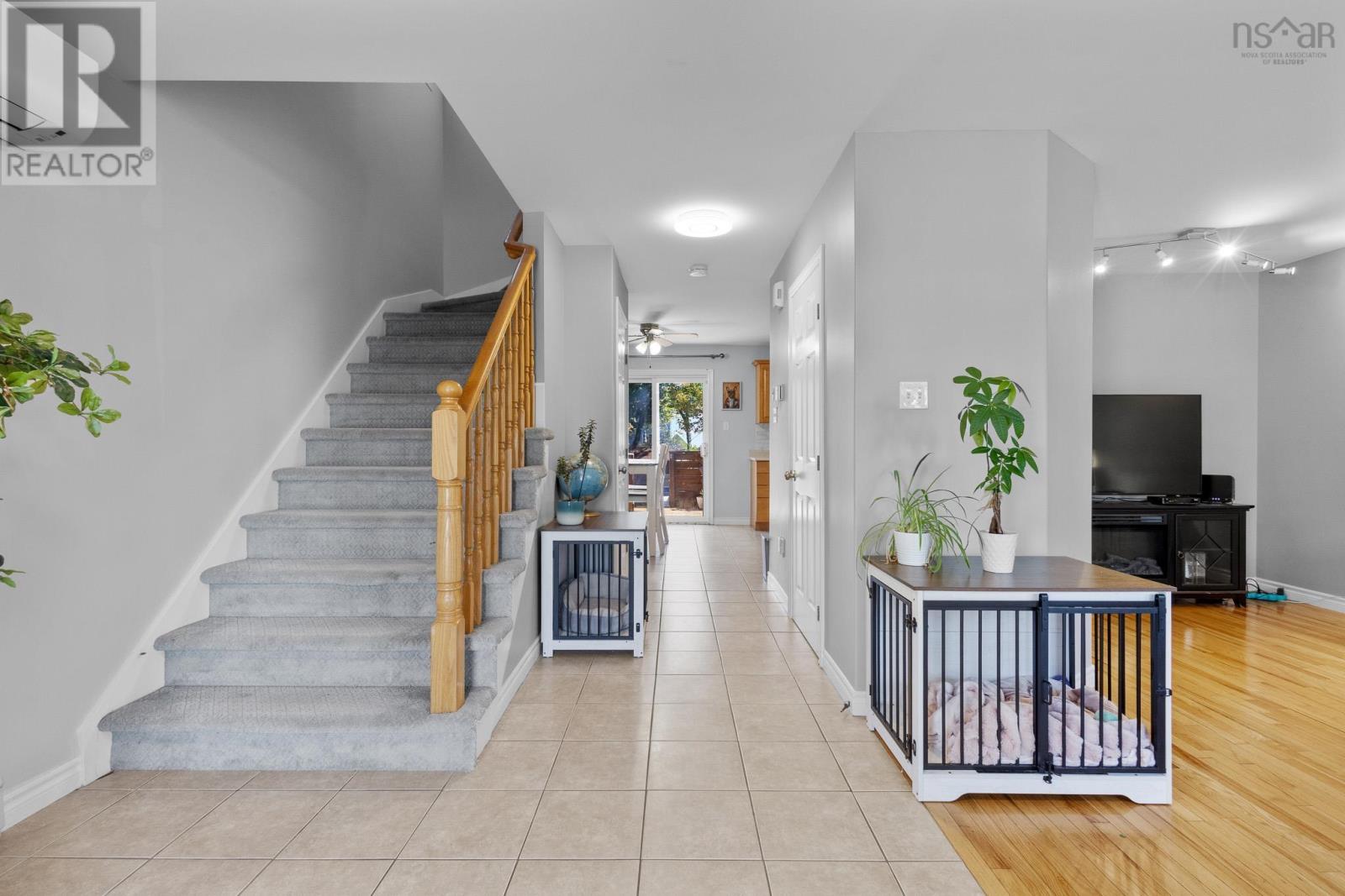 71 Yoon Court Property Photo 2