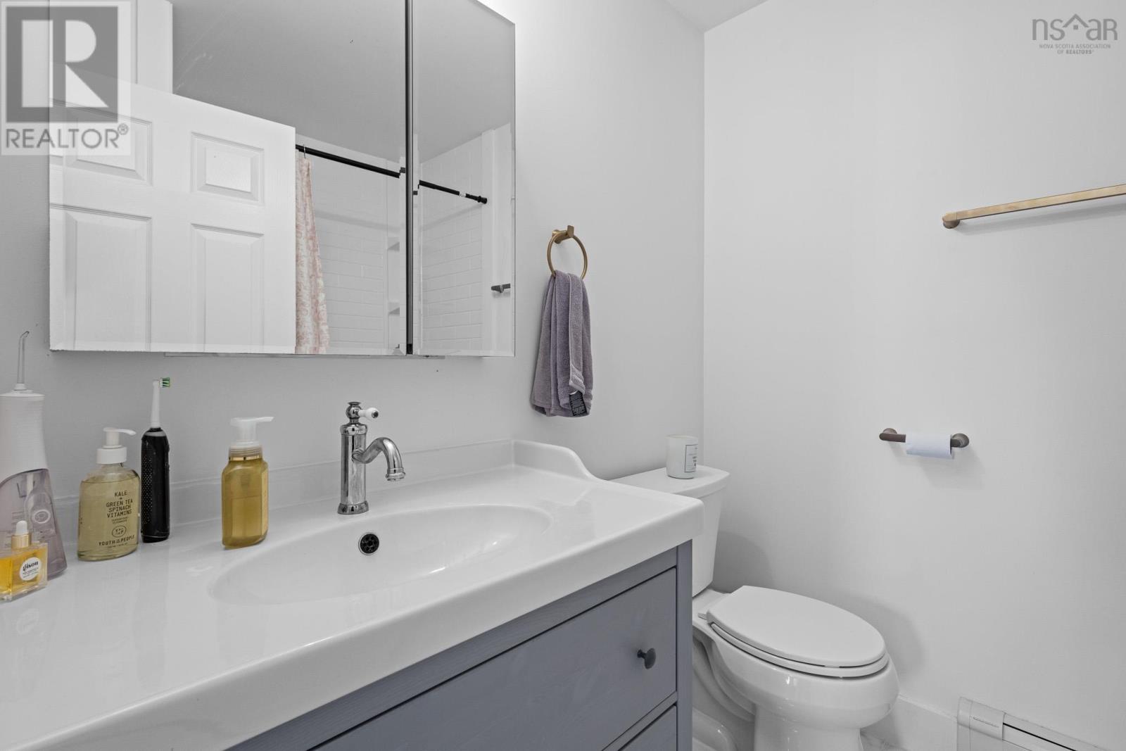 71 Yoon Court Property Photo 14