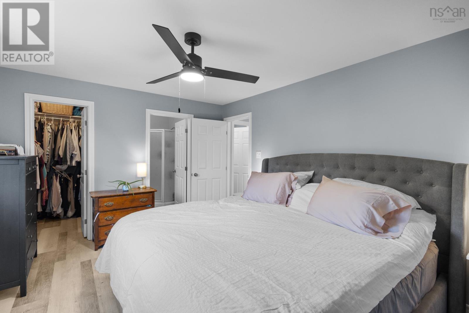 71 Yoon Court Property Photo 16