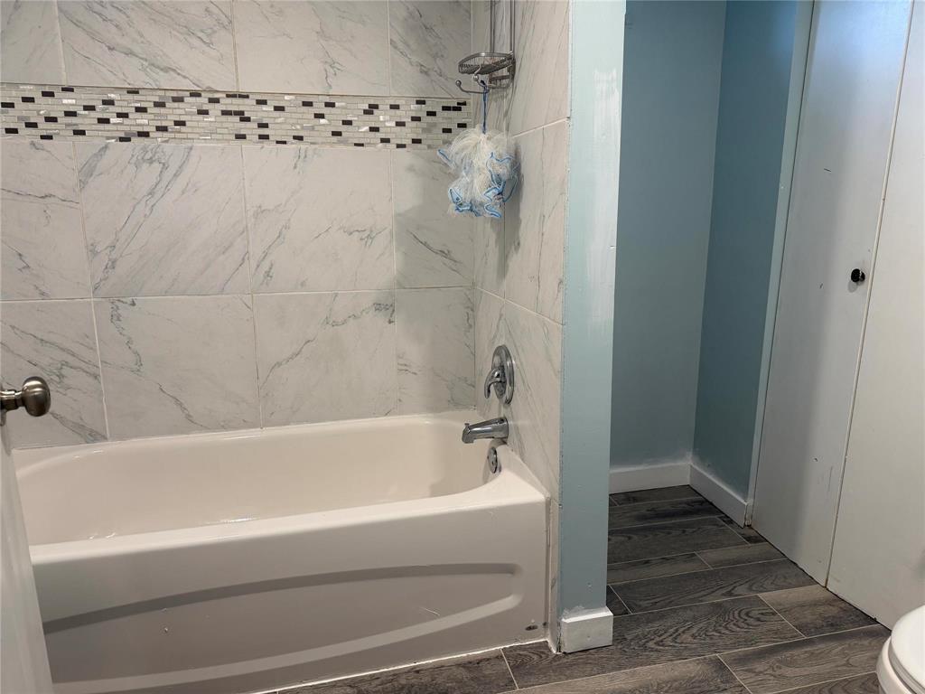 11 Evergreen Boulevard Property Photo 13