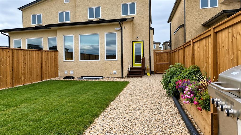 190 Clarkleigh Crescent Property Photo 32