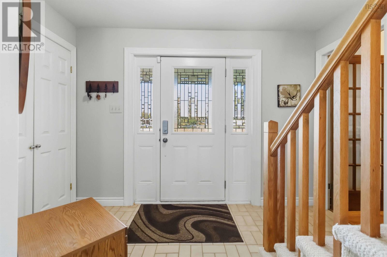 32 Bow Street Property Photo 2