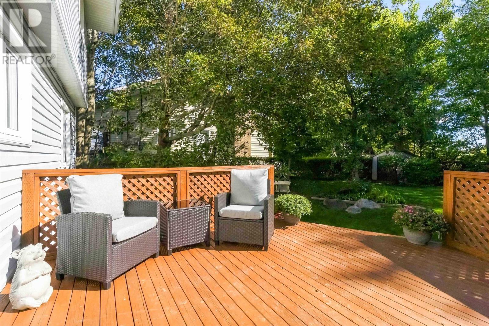 32 Bow Street Property Photo 28