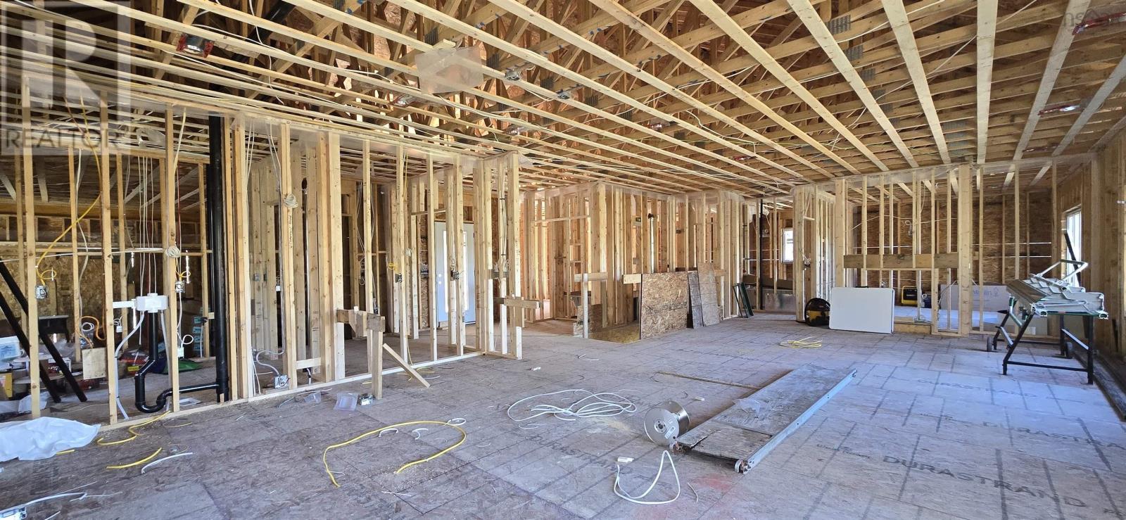 15 Yellow Birch Lane Property Photo 7