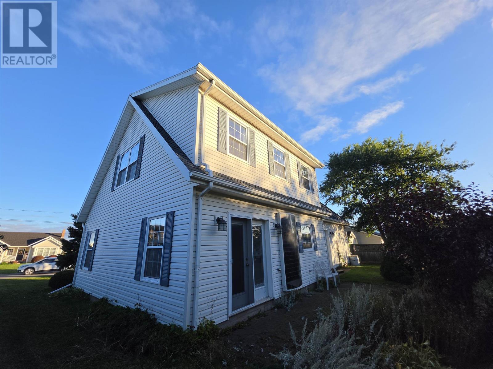 28 Arcona Drive Property Photo 6