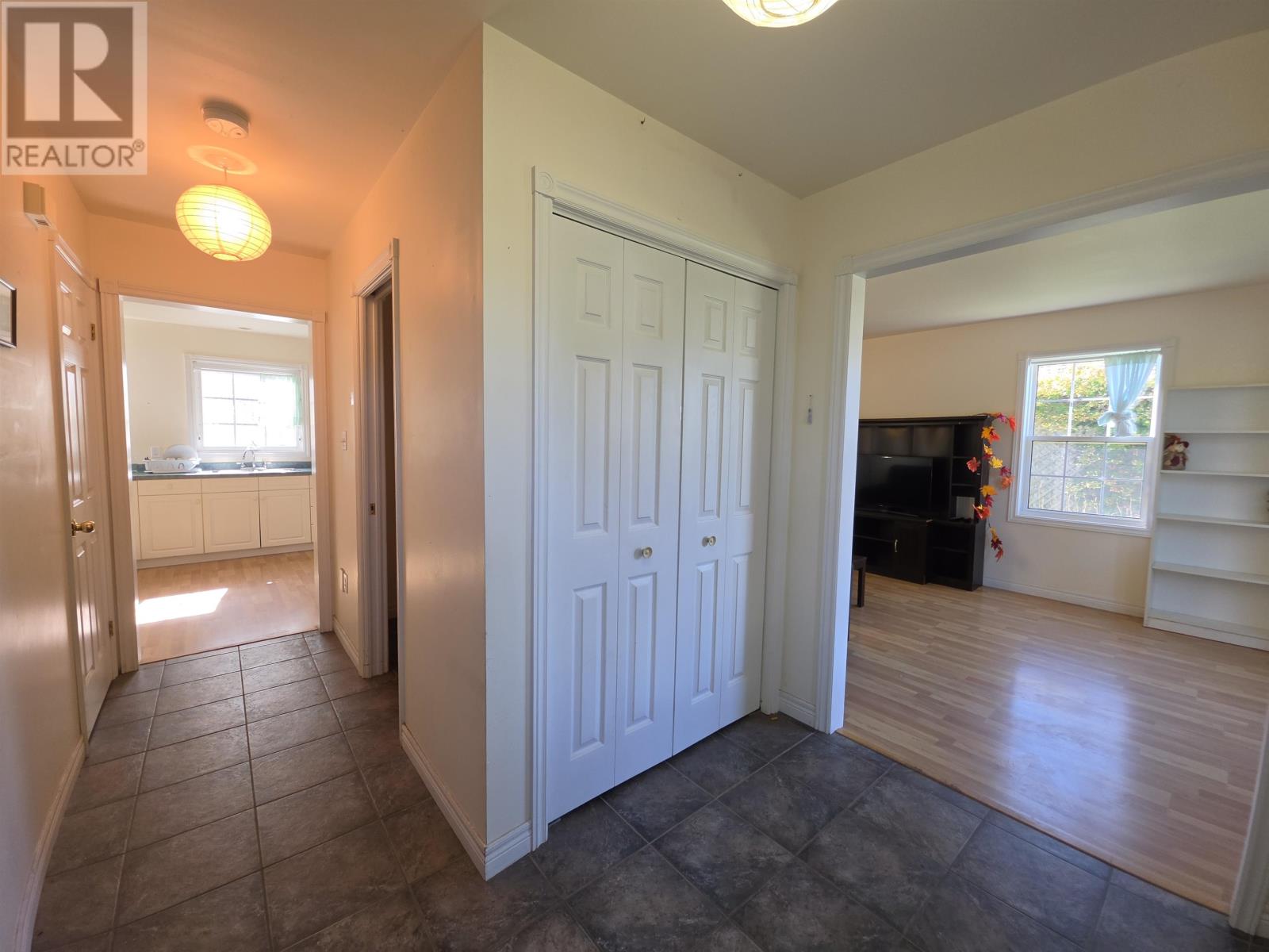 28 Arcona Drive Property Photo 15