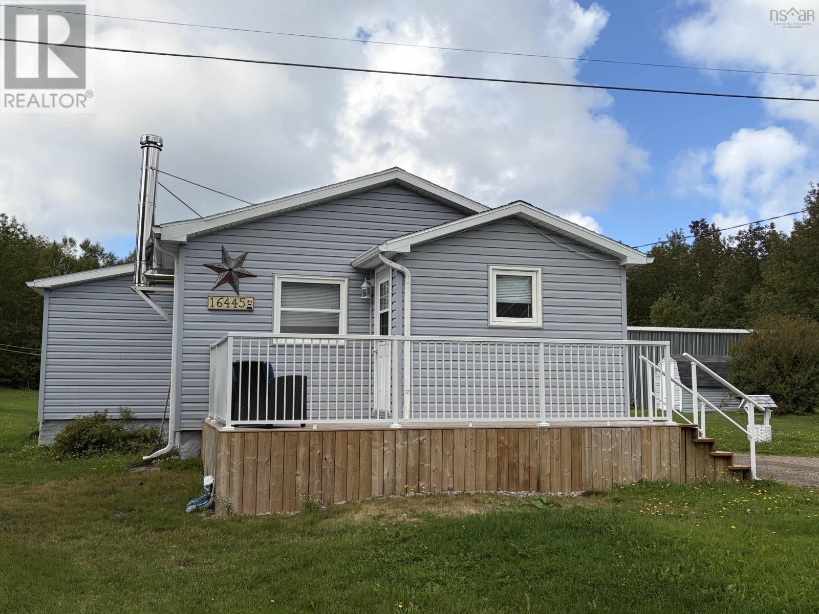 16445 Cabot Trail Property Photo 1