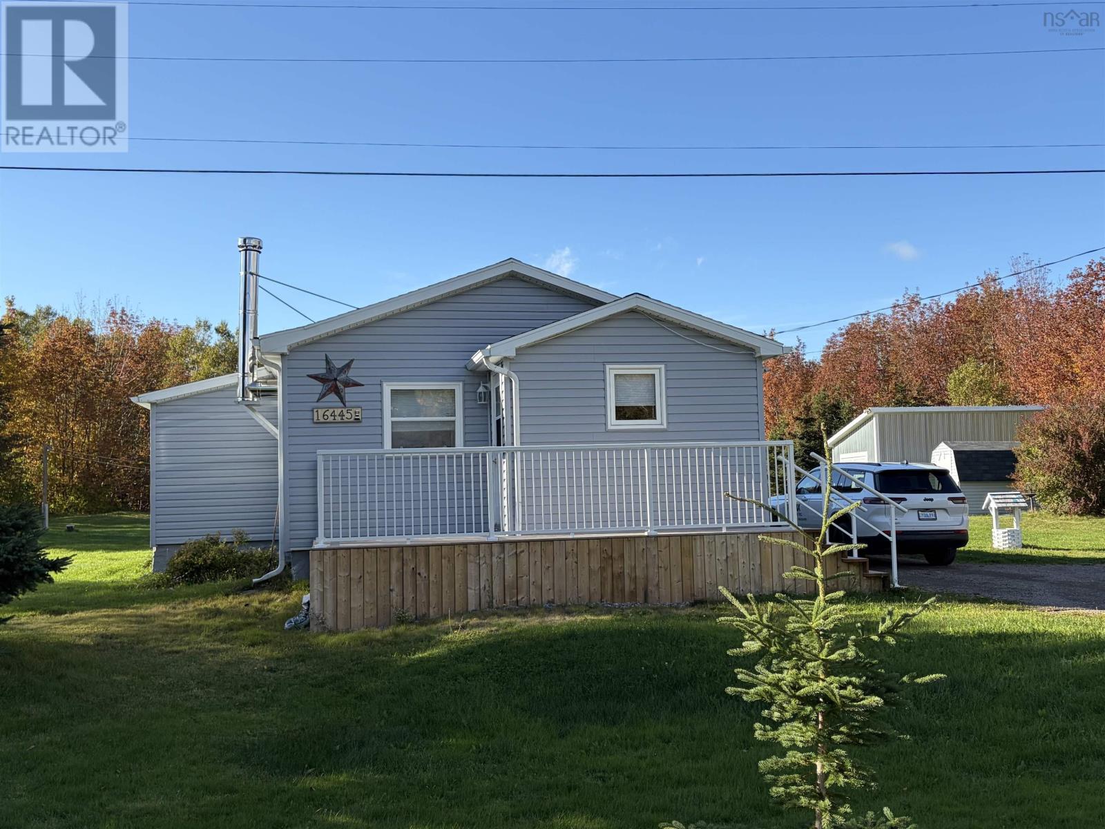 16445 Cabot Trail Property Photo 4