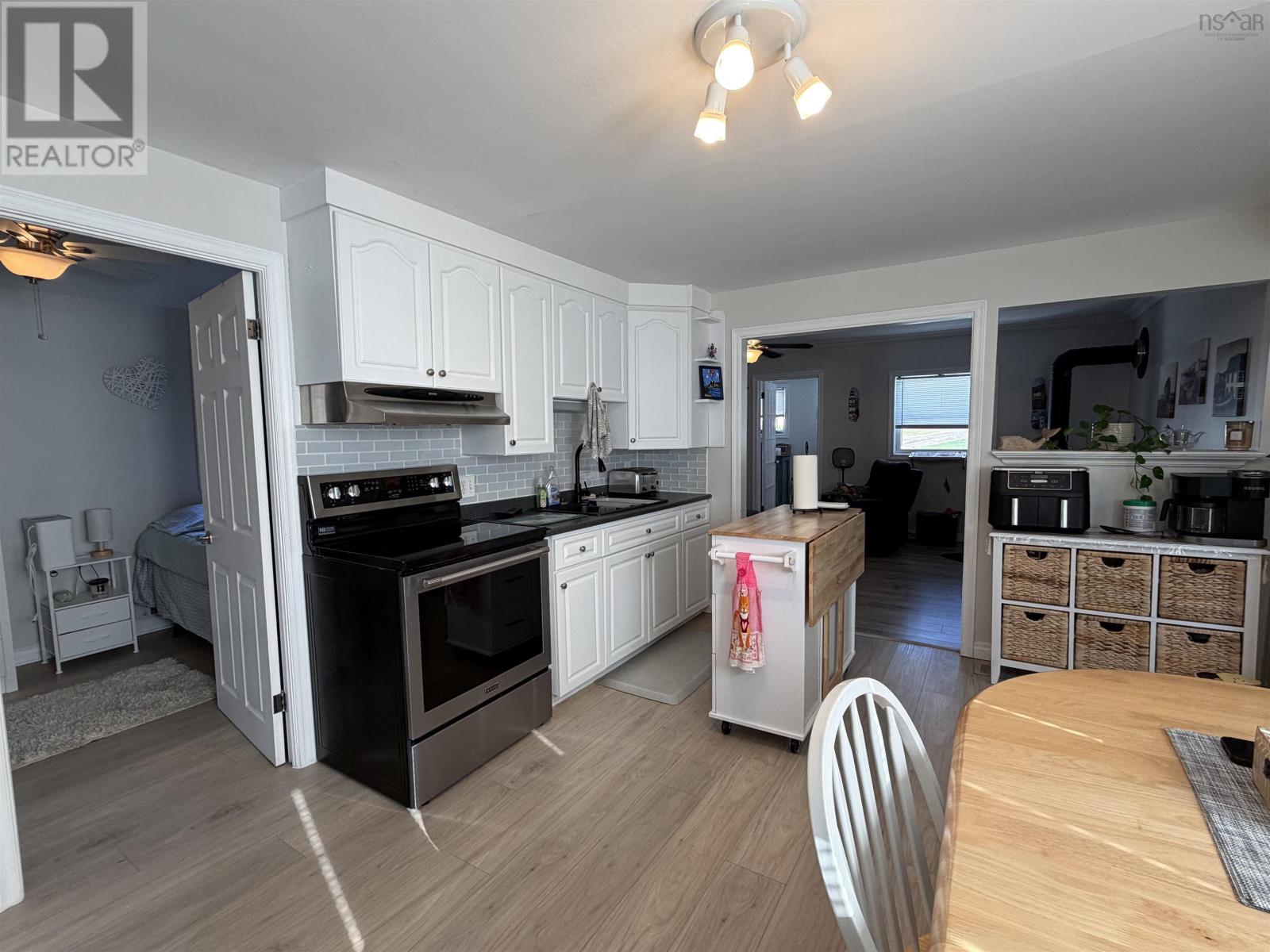 16445 Cabot Trail Property Photo 17