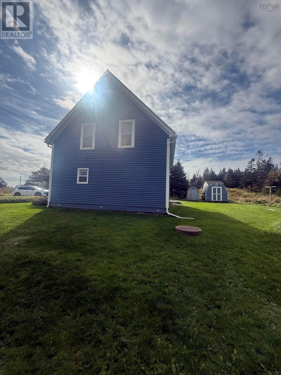 186 Port Bickerton Village Road Property Photo 4