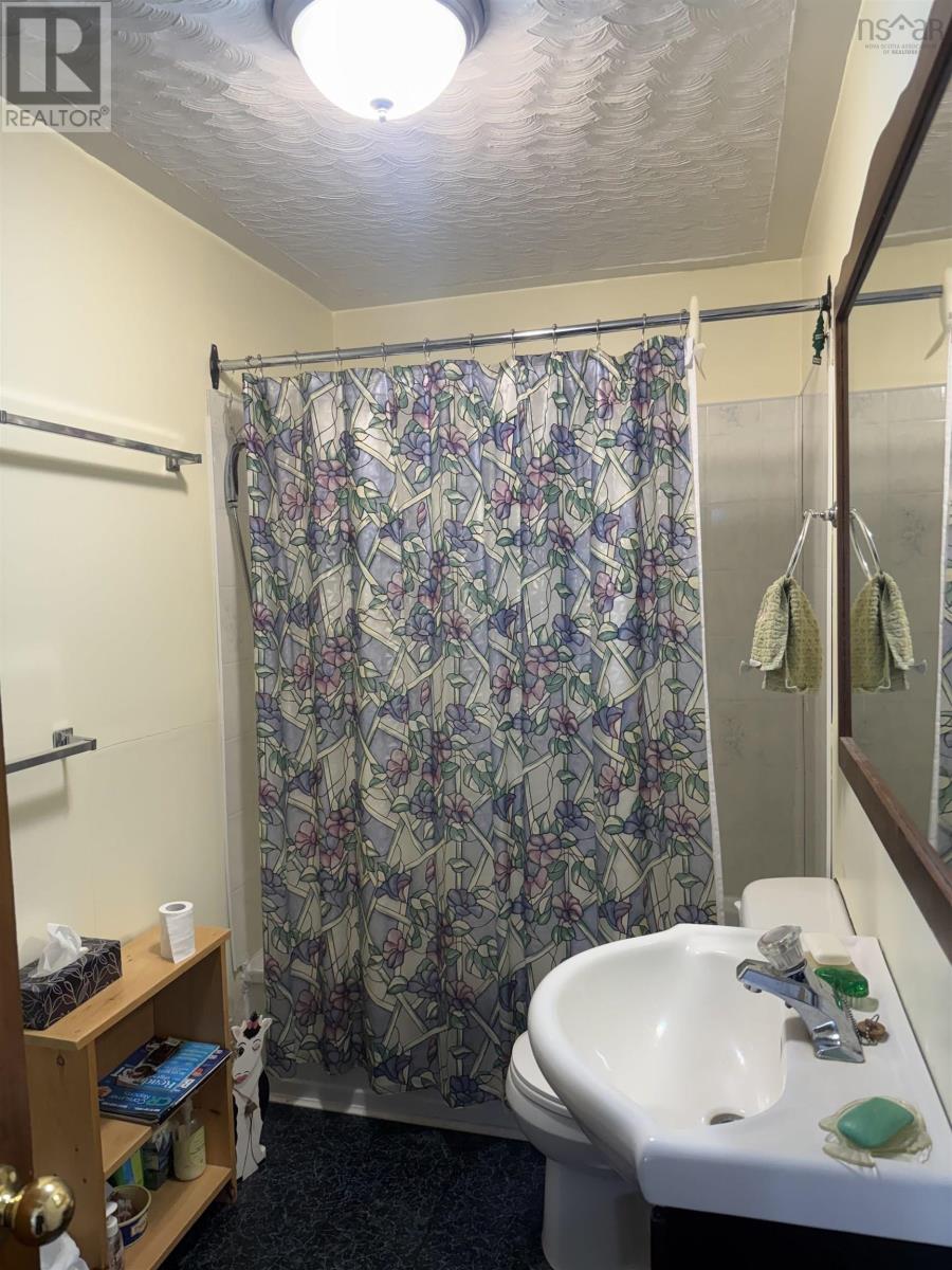 186 Port Bickerton Village Road Property Photo 19