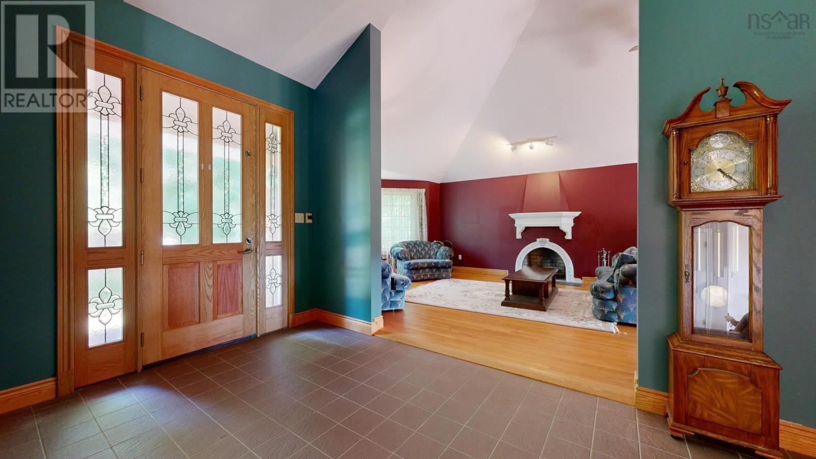 1608 Brow Of Mountain Road Property Photo 11