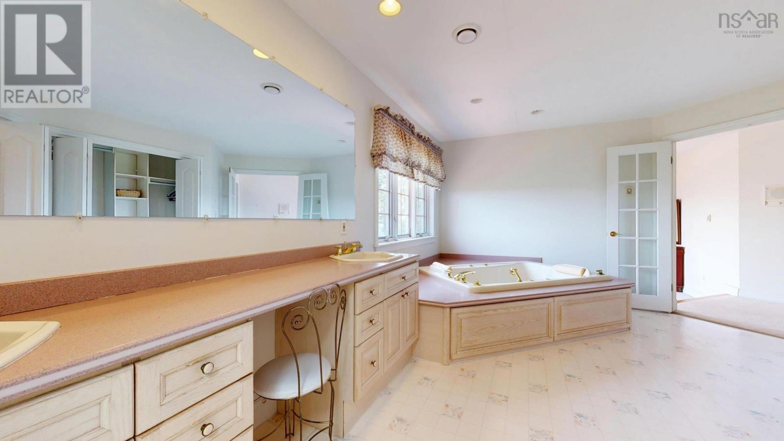 1608 Brow Of Mountain Road Property Photo 37