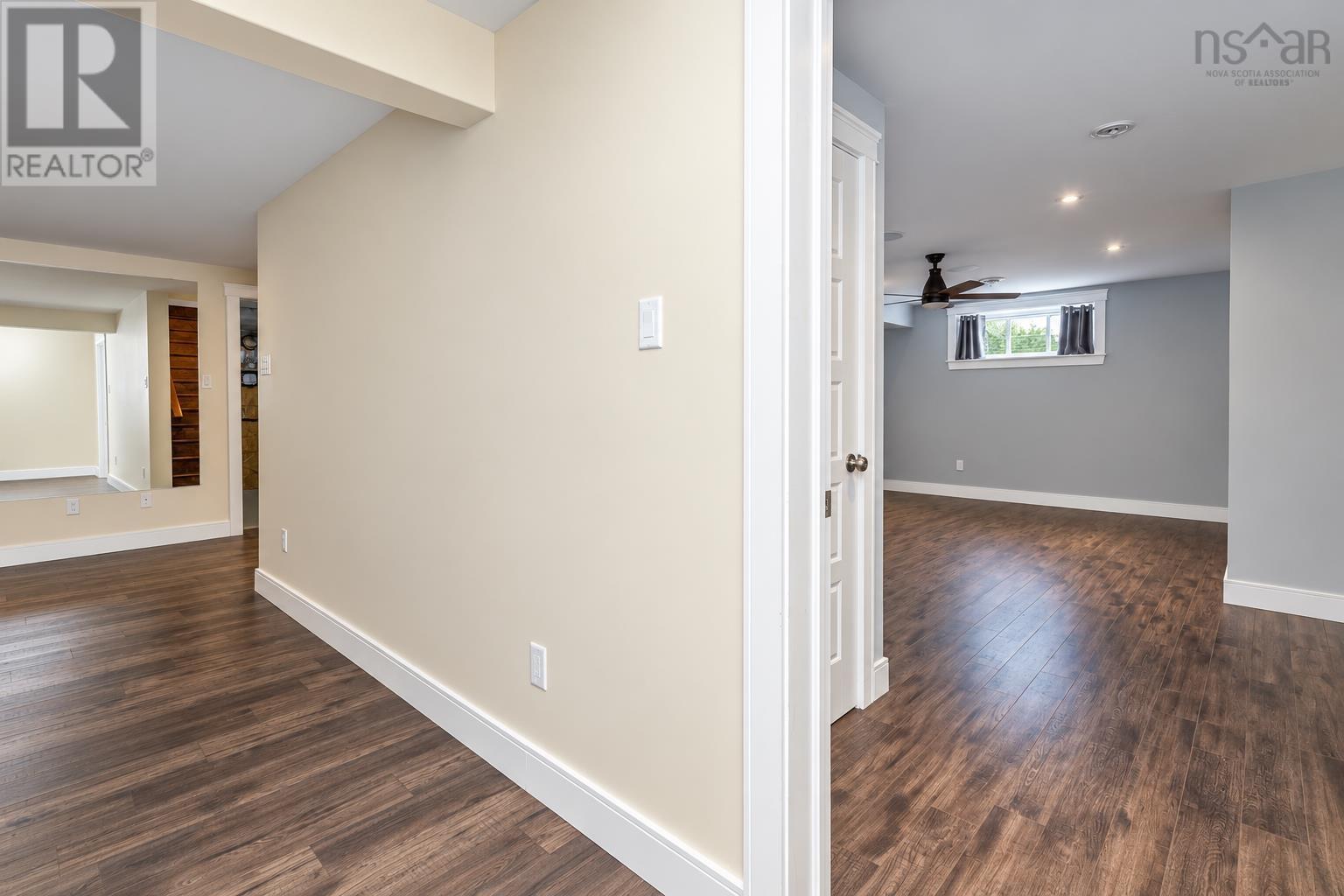 225 Hampton Drive Property Photo 31