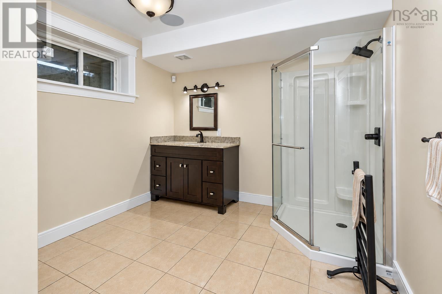 225 Hampton Drive Property Photo 35