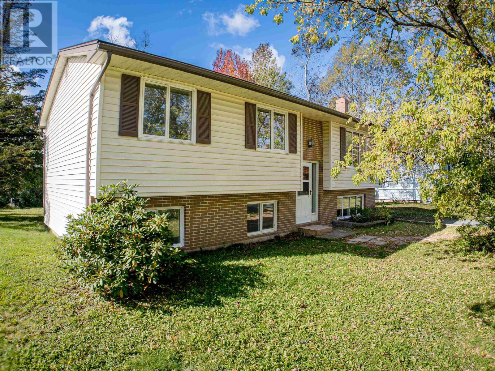 5 Tannery Drive Property Photo 1