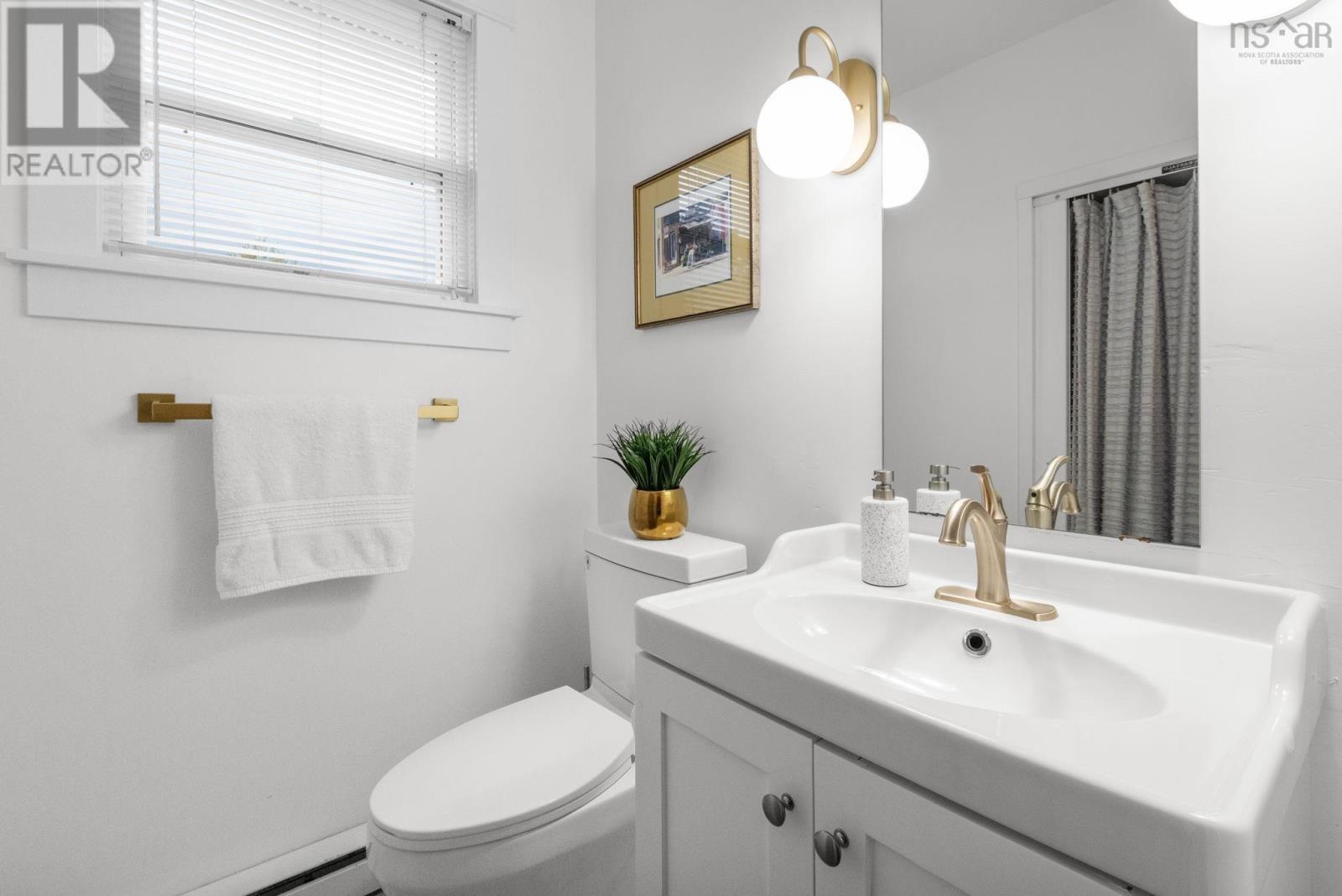 110 Skyway Drive Property Photo 19