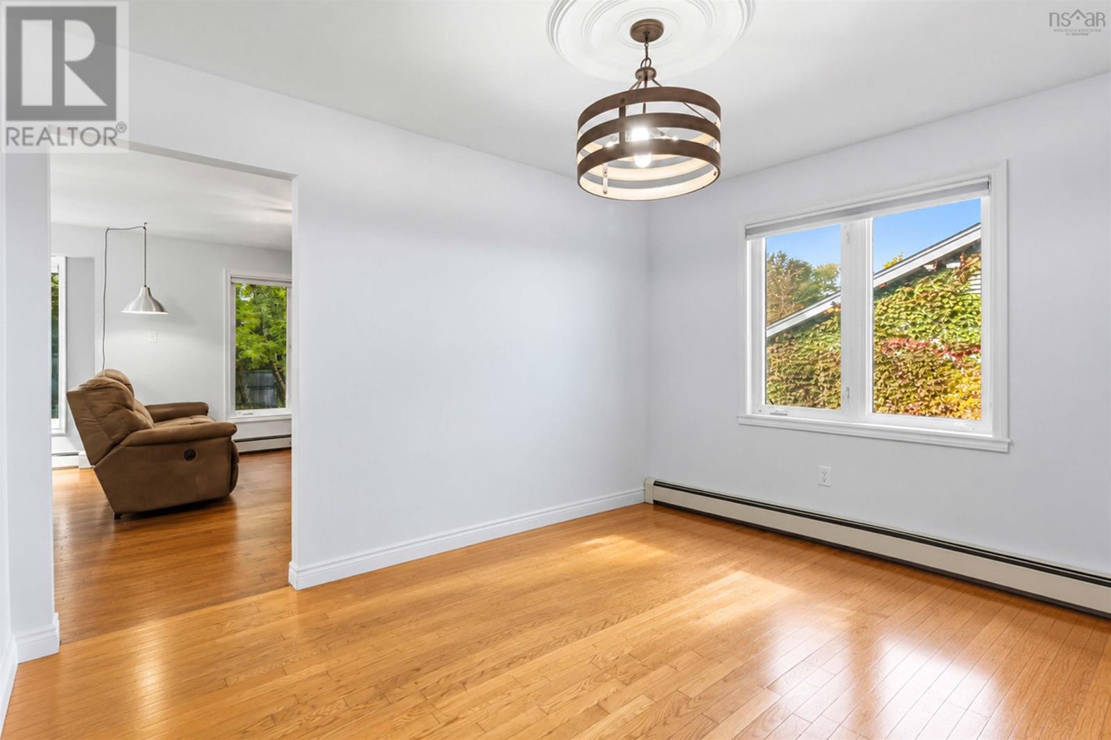 26 Castlewood Drive Property Photo 16