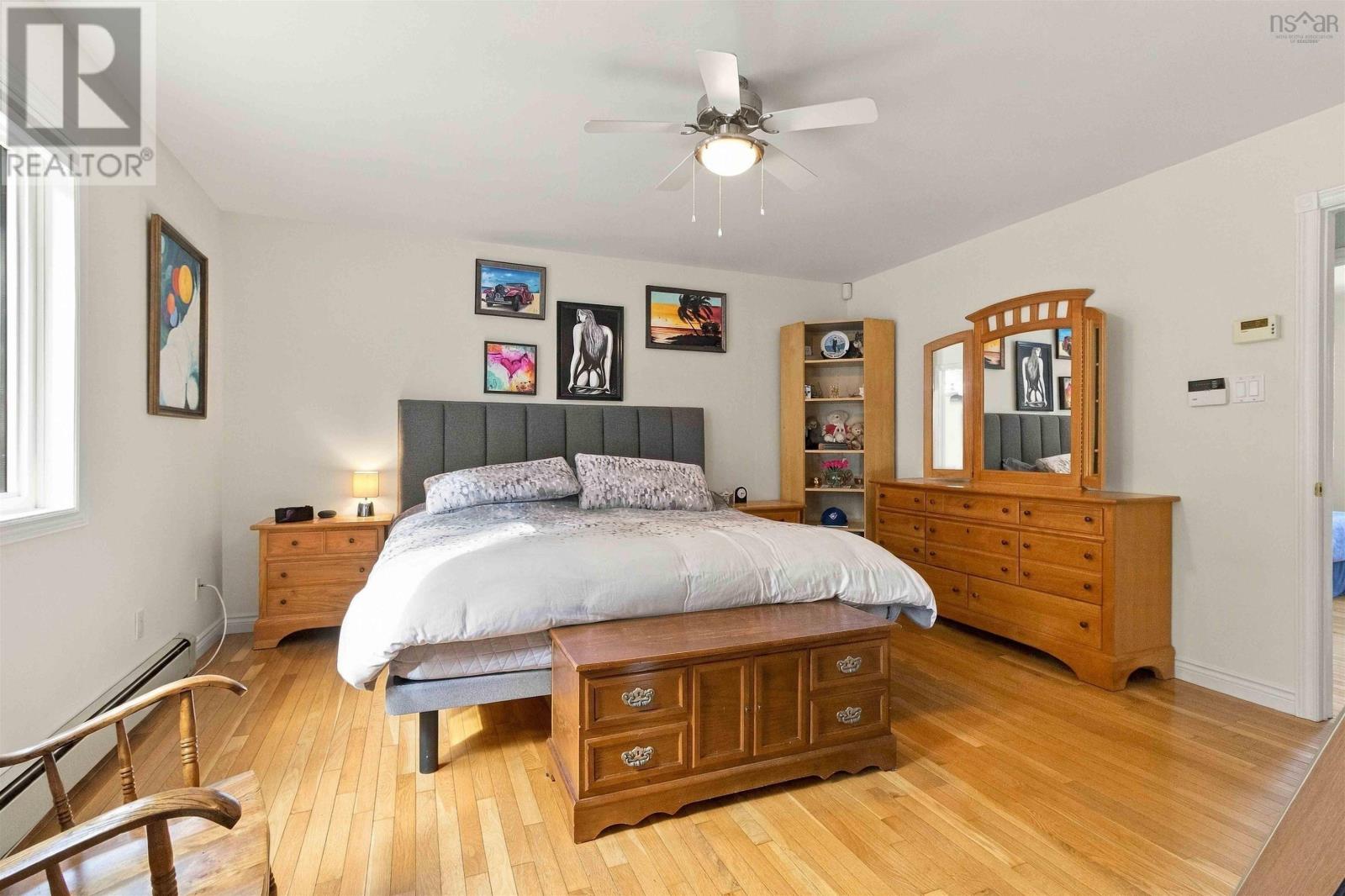 26 Castlewood Drive Property Photo 20