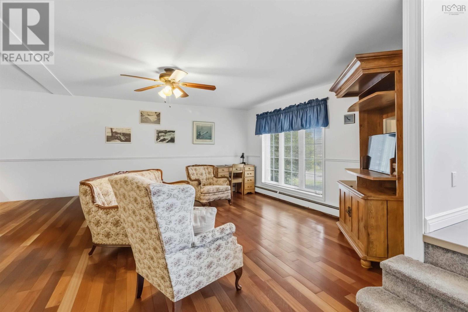 26 Castlewood Drive Property Photo 28