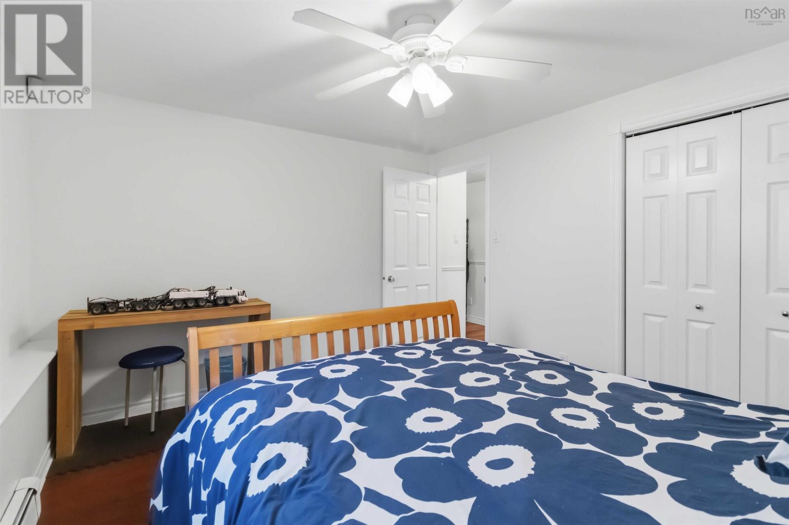 26 Castlewood Drive Property Photo 32