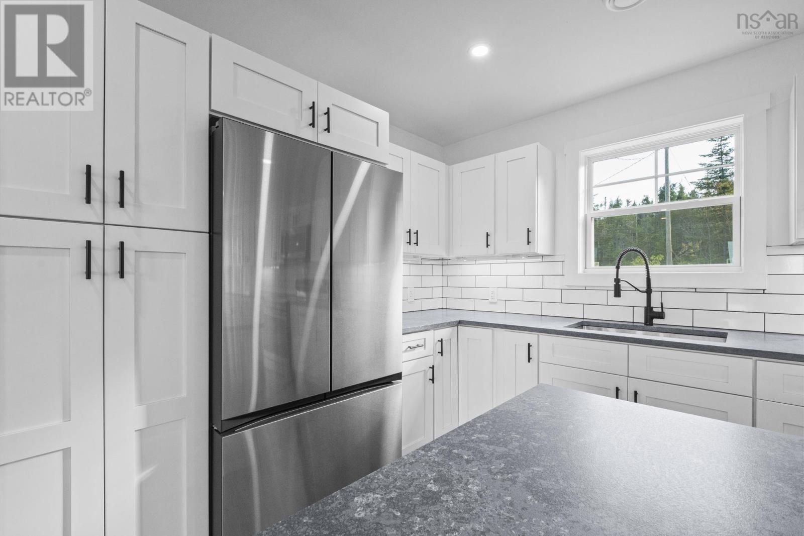 4606 Clam Harbour Road Property Photo 8