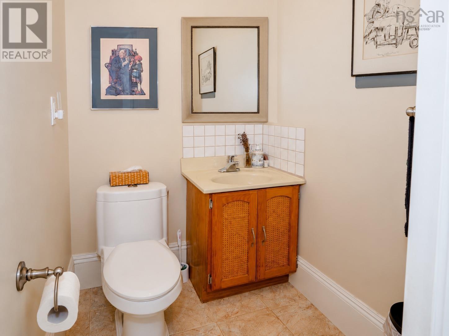 1692 Raynardton Road Property Photo 10