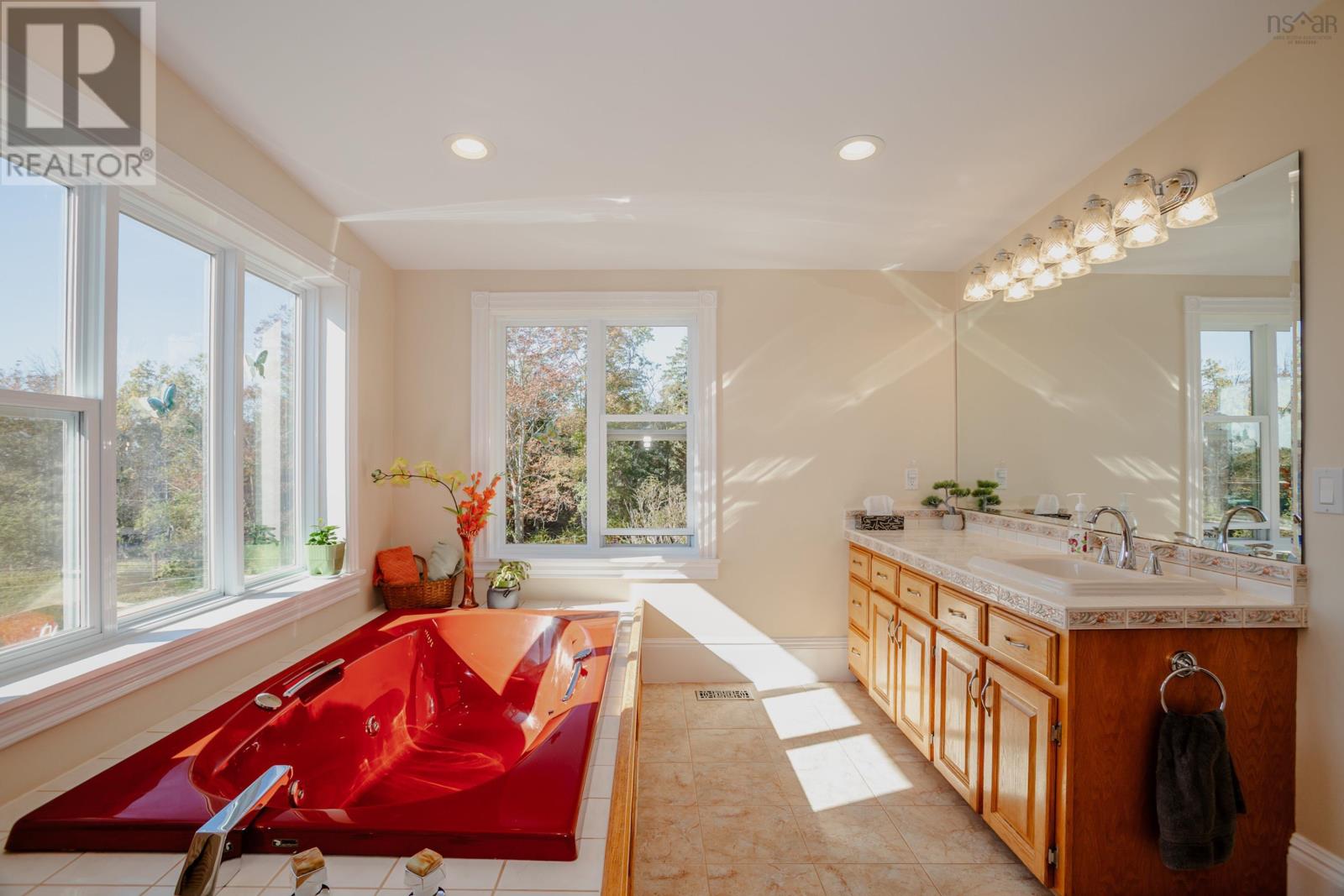 1692 Raynardton Road Property Photo 12