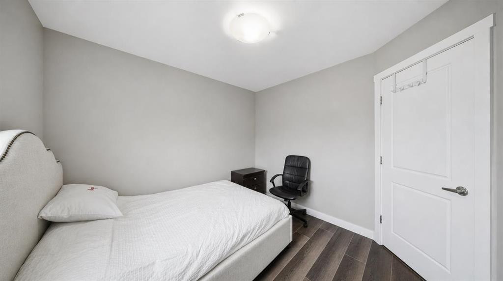 19 Mira Gate Property Photo 23