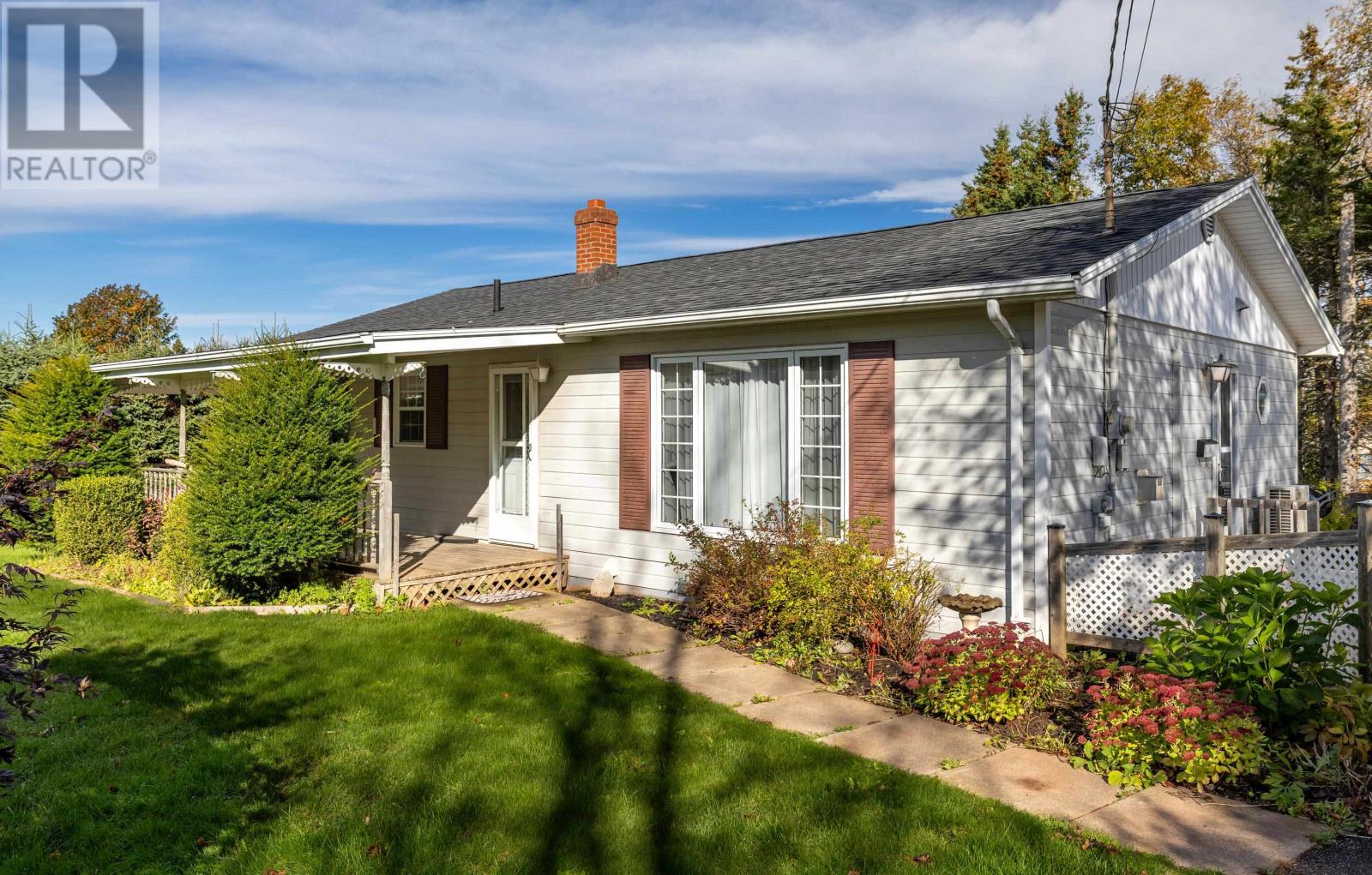 17 Towerwood Drive