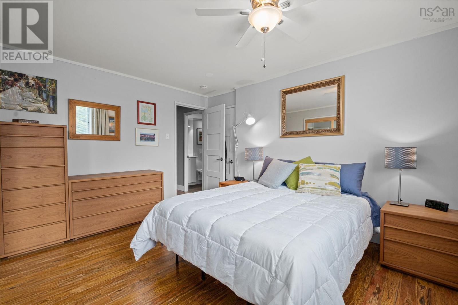 502 990 Mclean Street Property Photo 29