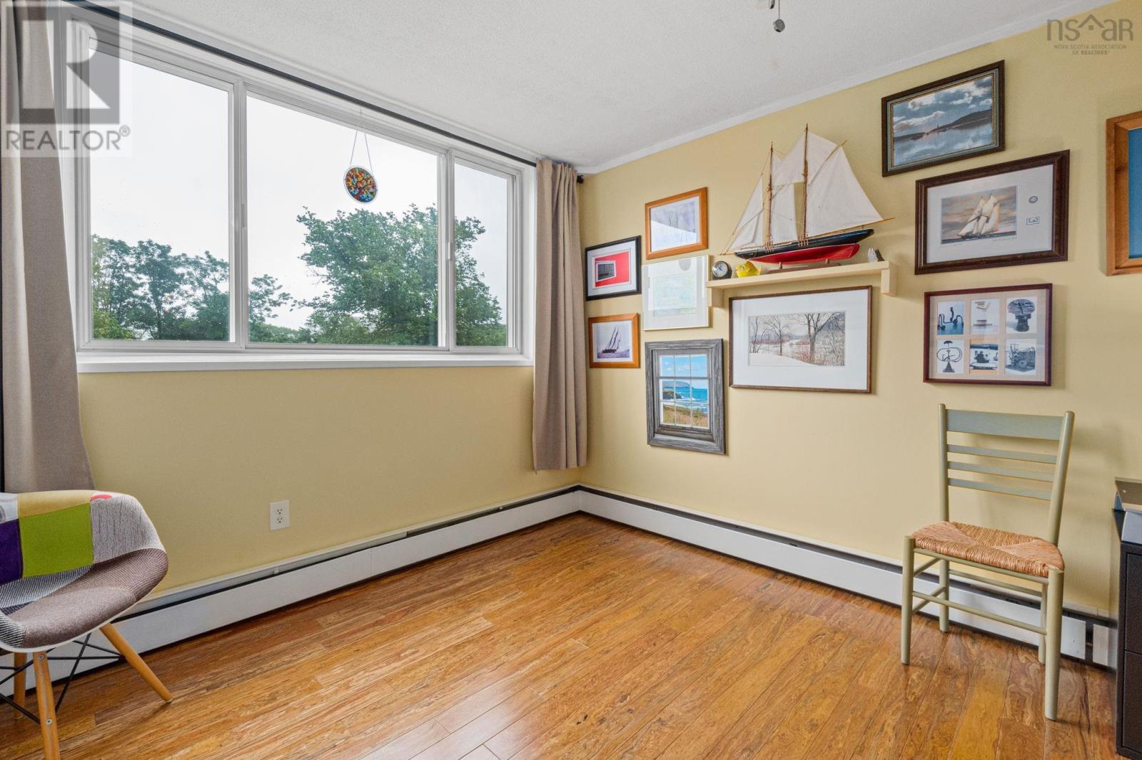 502 990 Mclean Street Property Photo 31