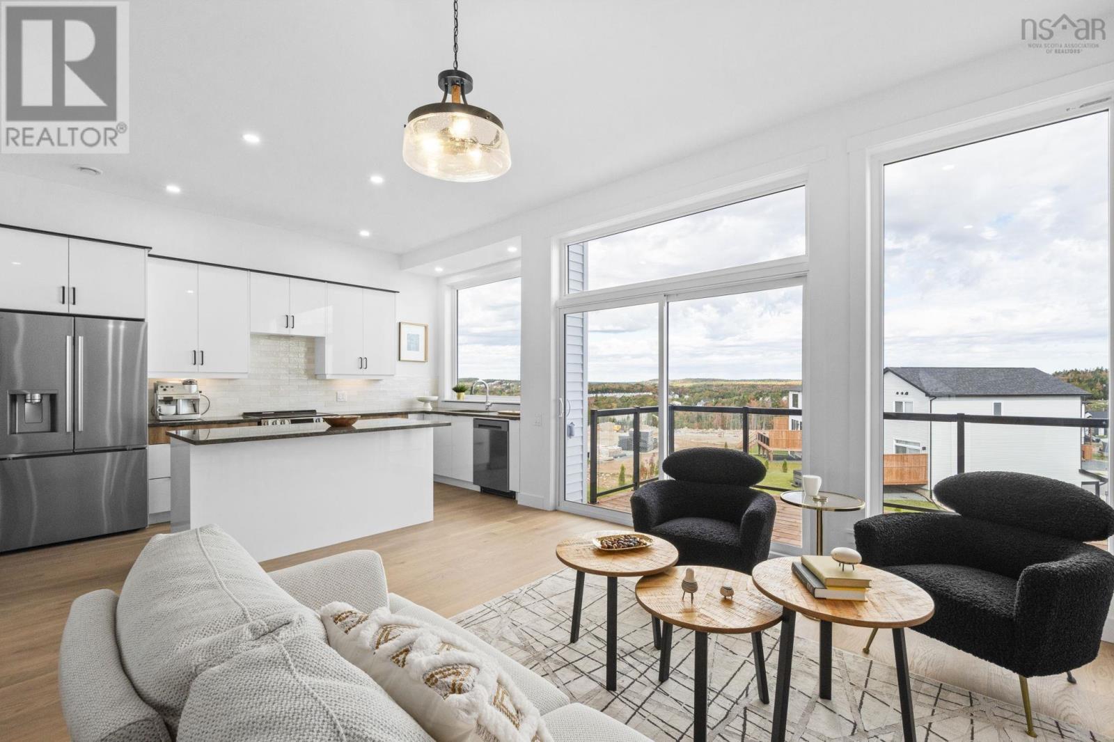209 Brunello Boulevard Property Photo 11