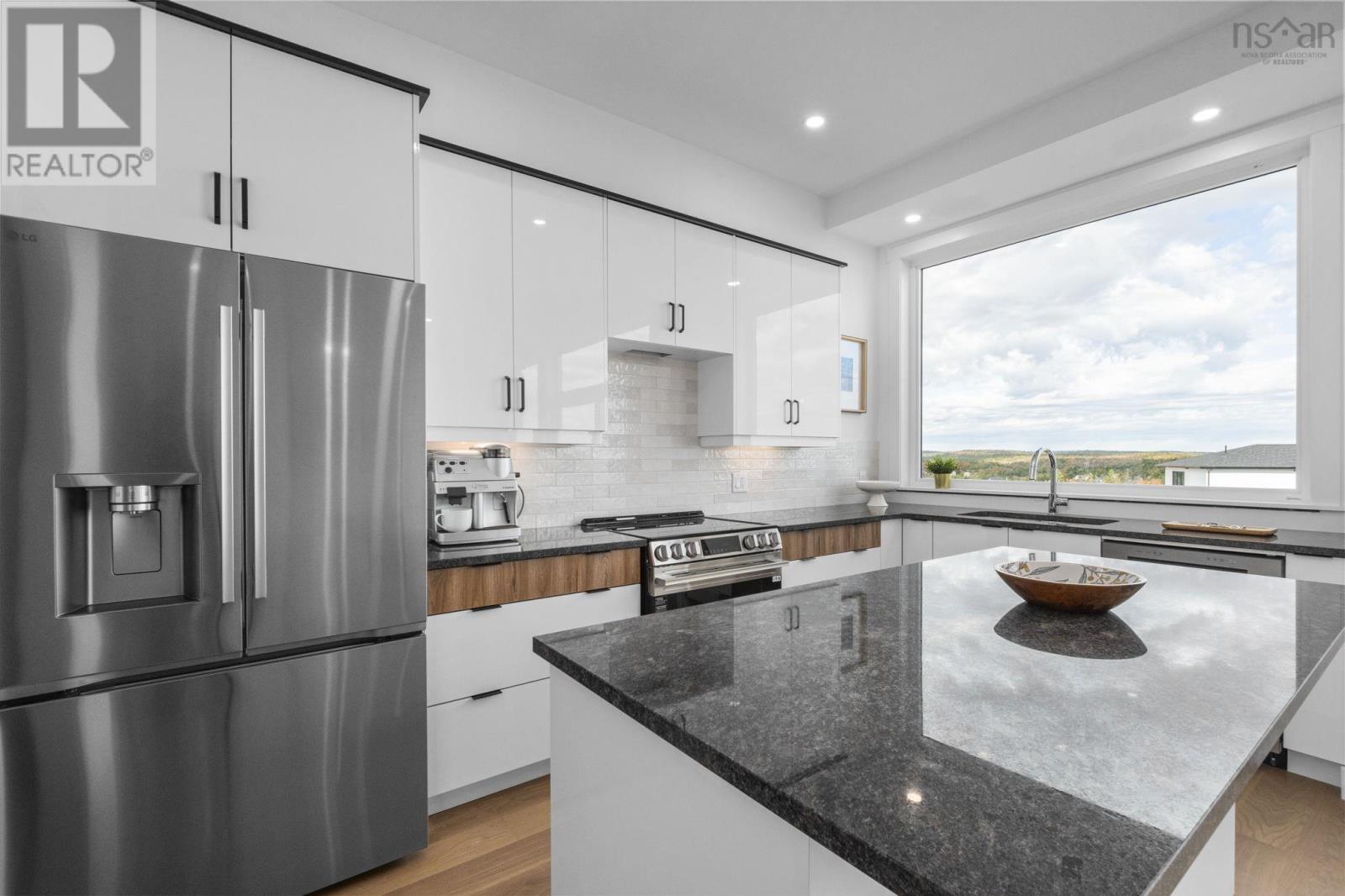 209 Brunello Boulevard Property Photo 12