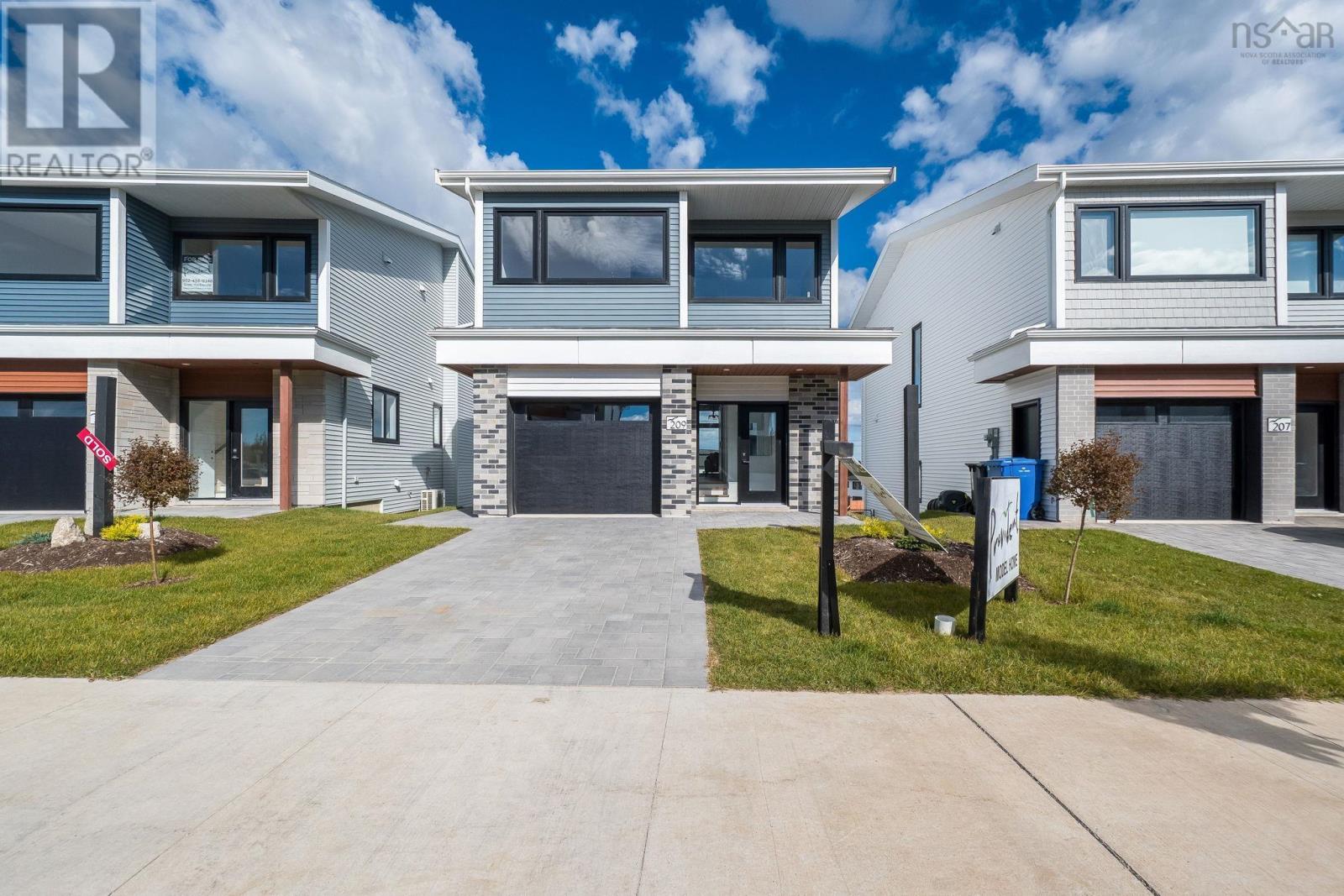 209 Brunello Boulevard Property Photo 41