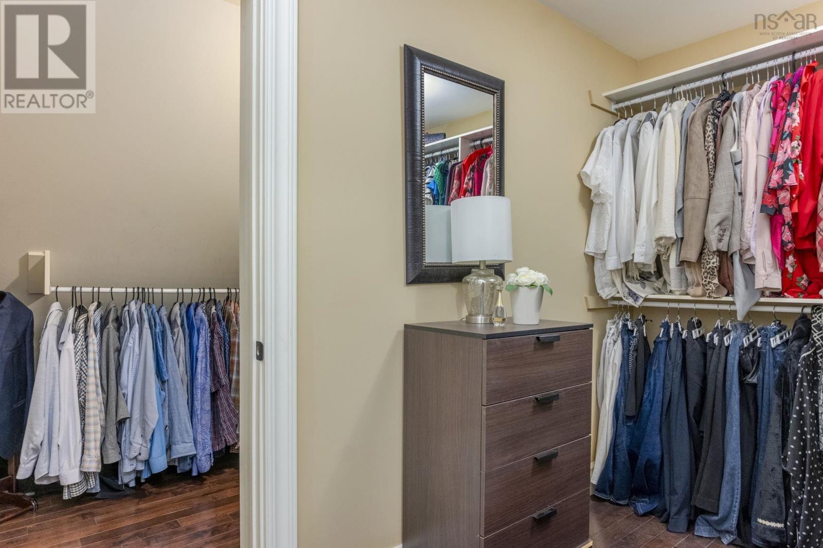1563 Sarah Drive Property Photo 26