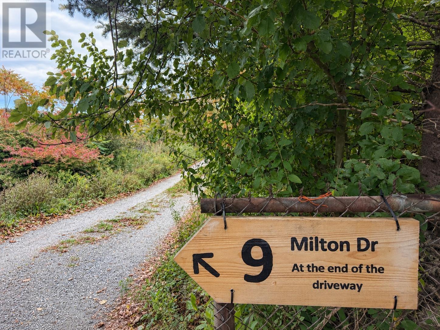9 Milton Drive Property Photo 1