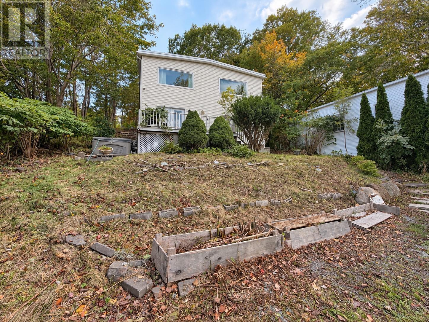 9 Milton Drive Property Photo 4