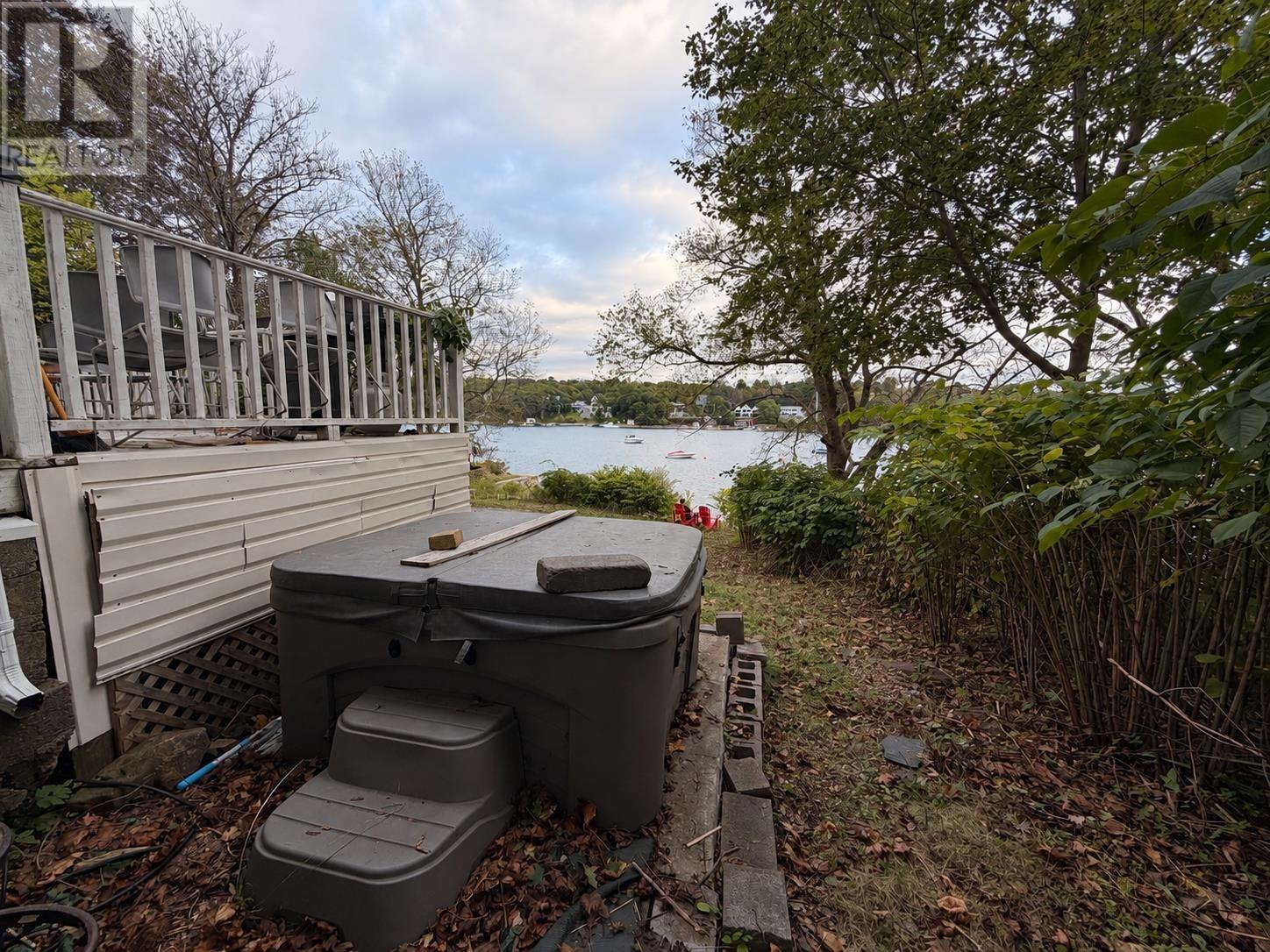 9 Milton Drive Property Photo 17