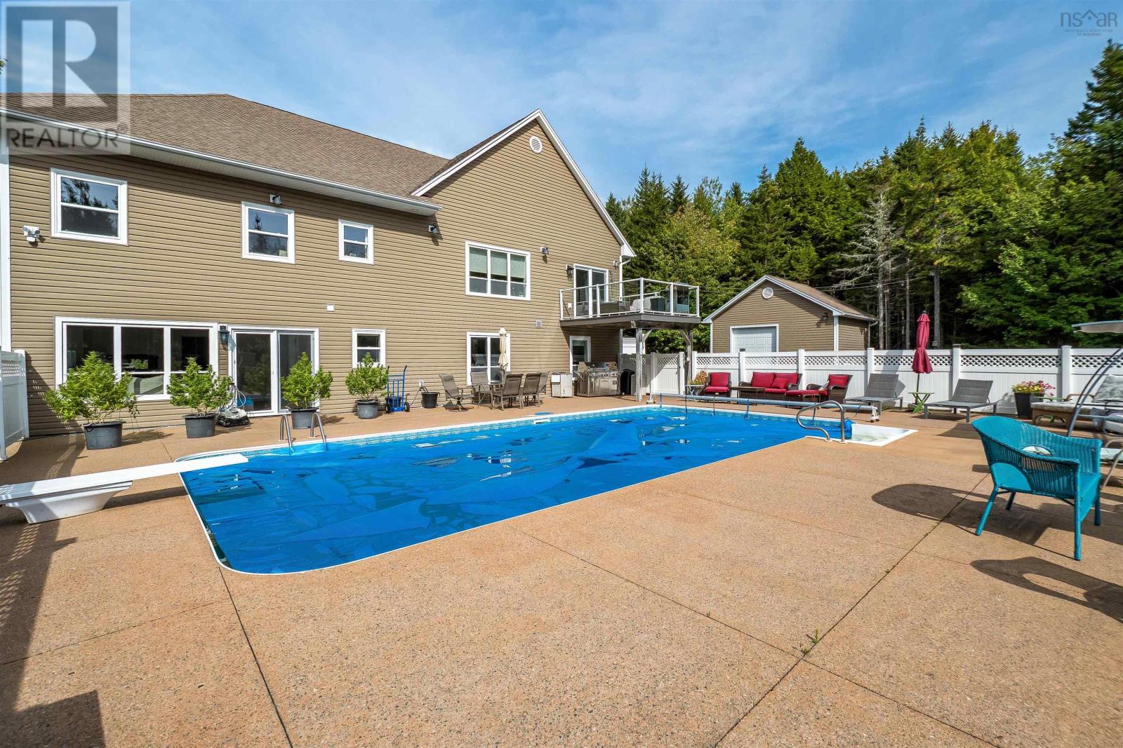 170 Magnate Court Property Photo 37