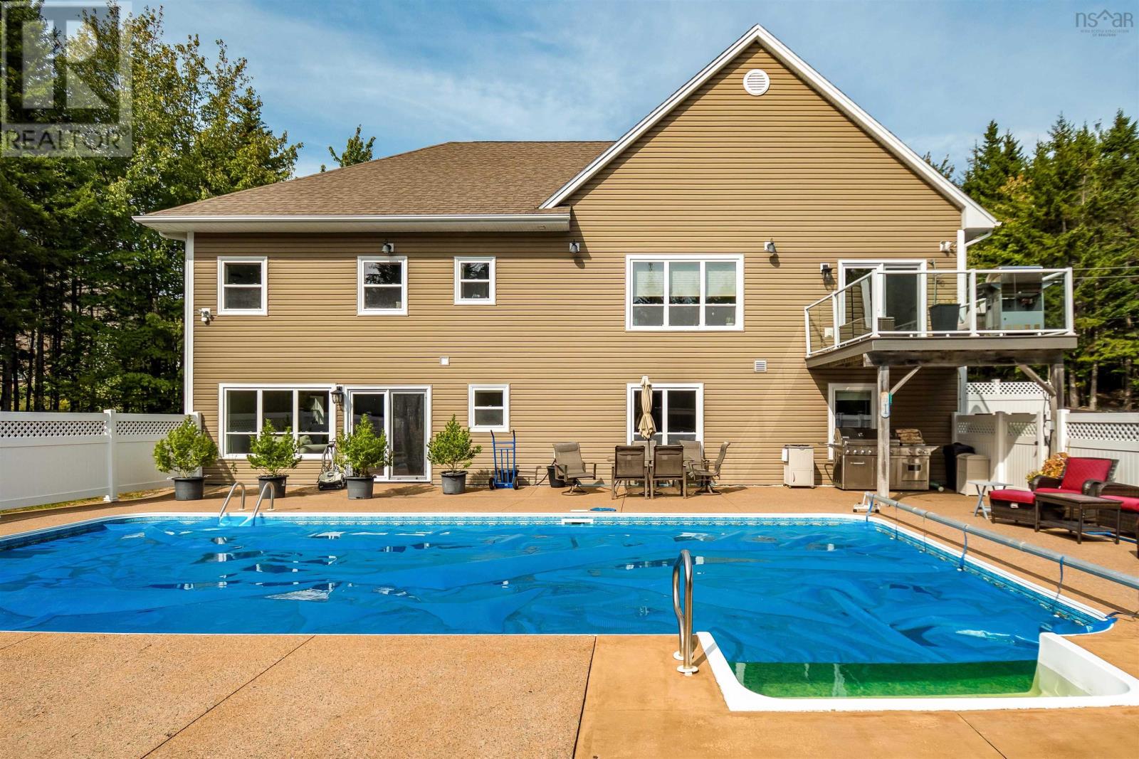 170 Magnate Court Property Photo 40