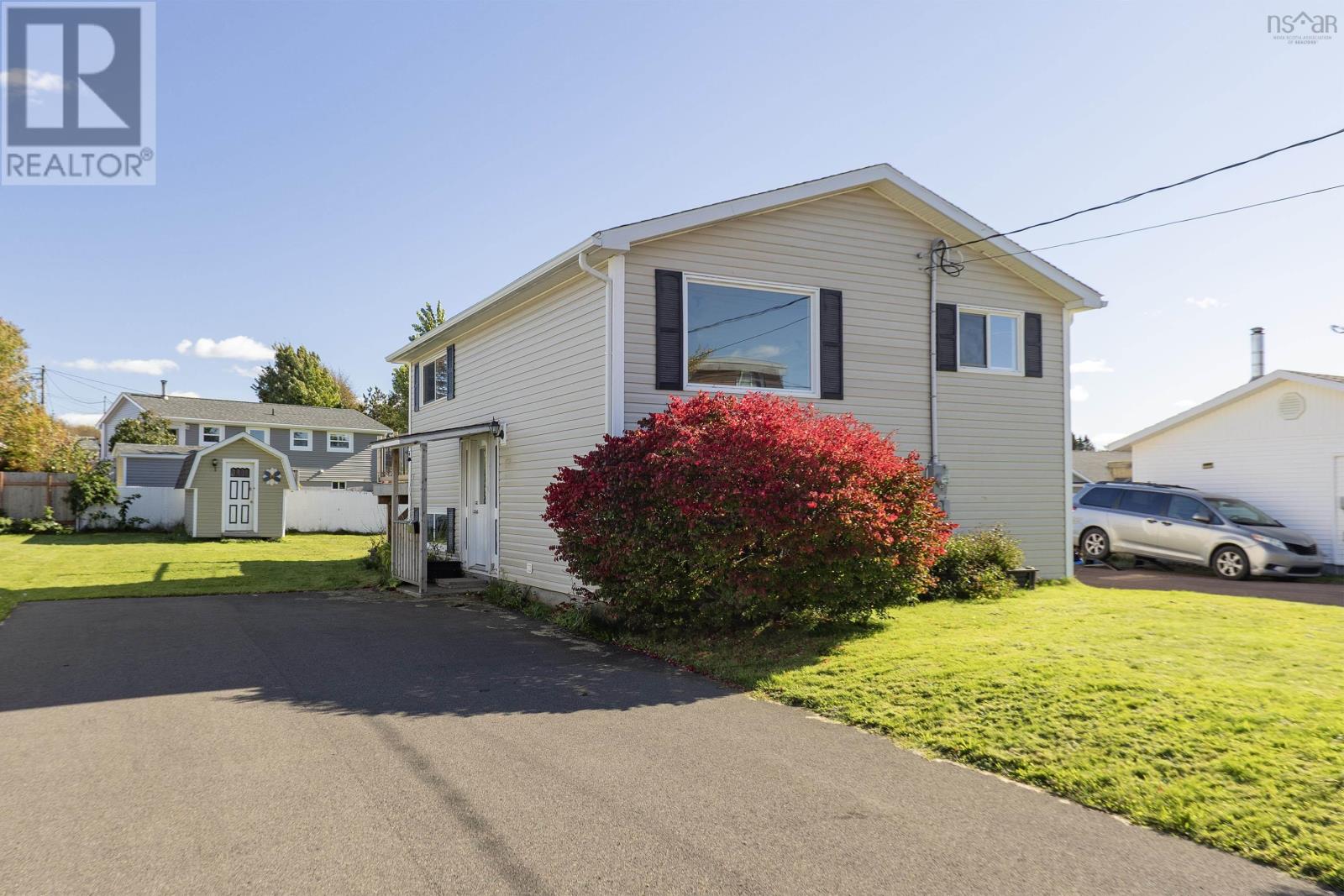 20 Dickey Street Property Photo 1