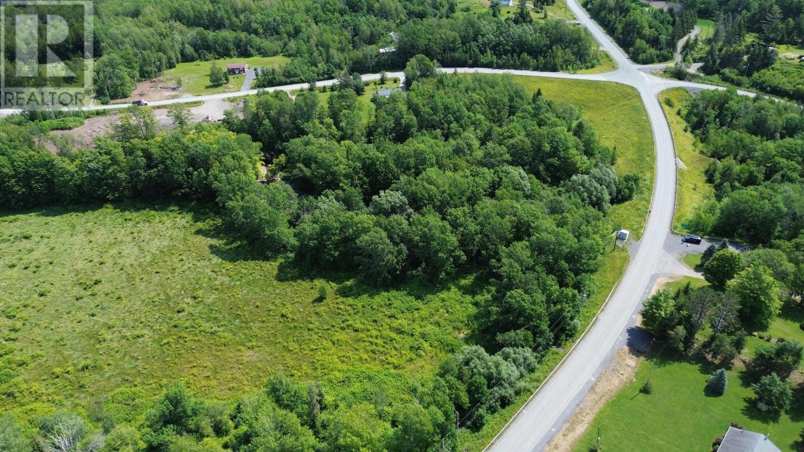 1055 Maclellans Brook Road Property Photo 8