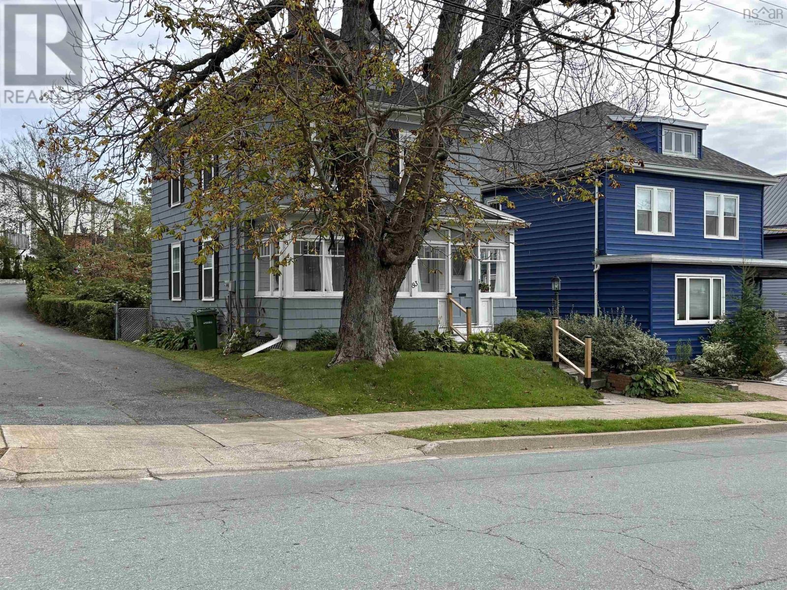 83 Prince Albert Road Property Photo 4