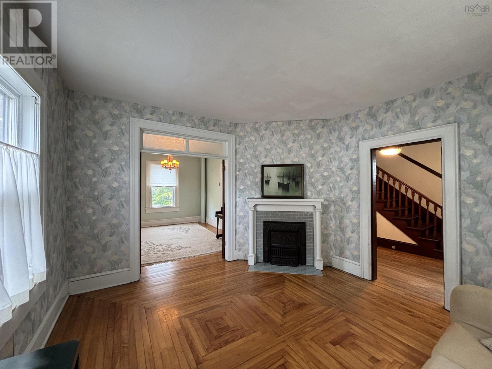 83 Prince Albert Road Property Photo 13