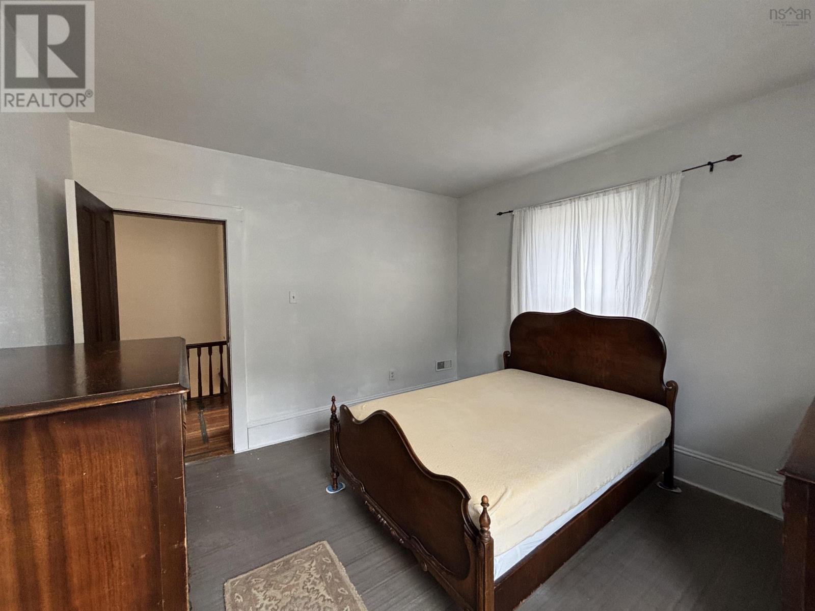 83 Prince Albert Road Property Photo 37