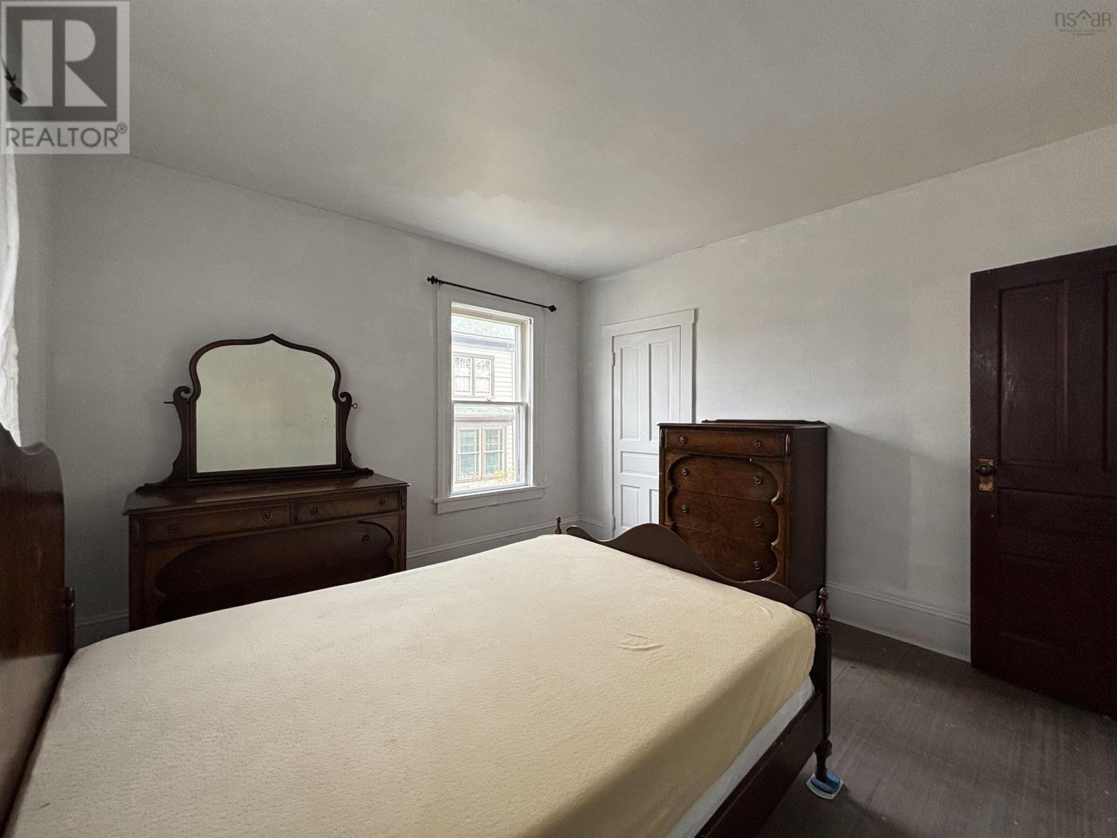 83 Prince Albert Road Property Photo 38