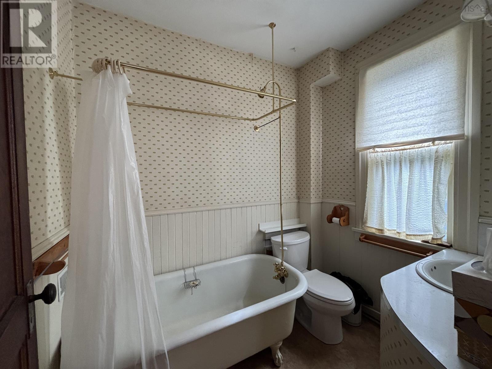 83 Prince Albert Road Property Photo 43