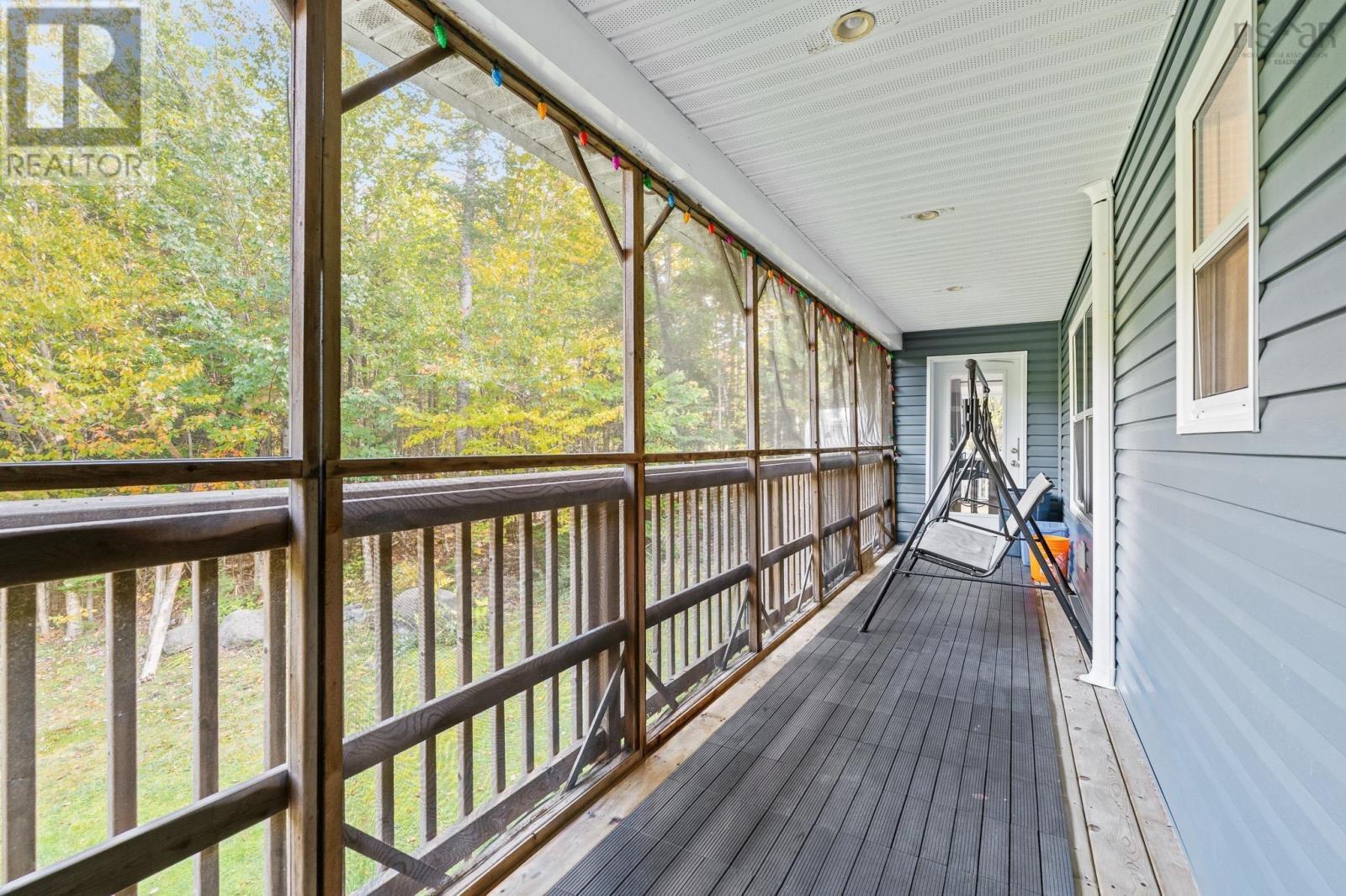 609/611 Gatehouse Run Property Photo 18